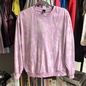 Purple tie-dye sweatshirt, crewneck, wild fable, size medium